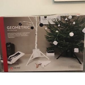 🆕Tree Nest Geometric Christmas Tree Stand